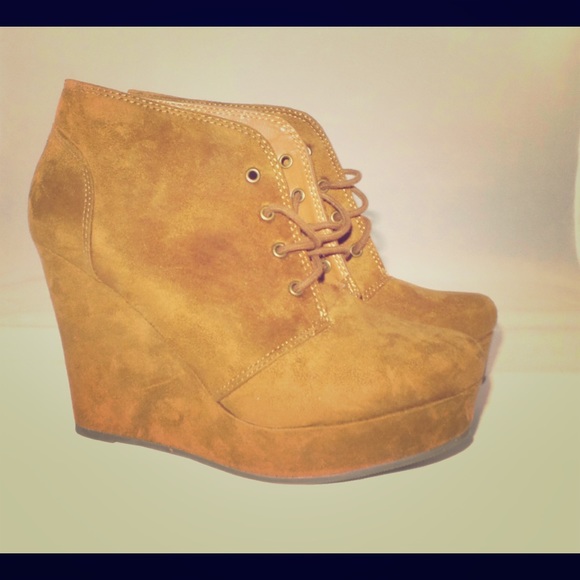 *SOLD* Suede Wedge Booties - Picture 1 of 4